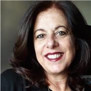 CELTA qualified Mothertongue English teacher